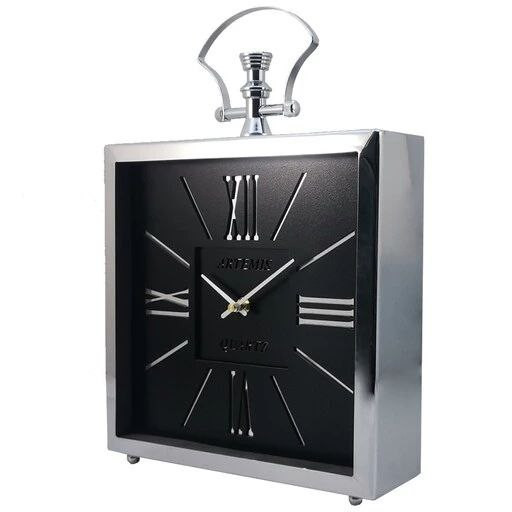 نقره ای صفحه مشکی