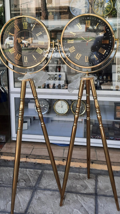 دو طرح زیبا صفحه مشکی با پایه گلابی