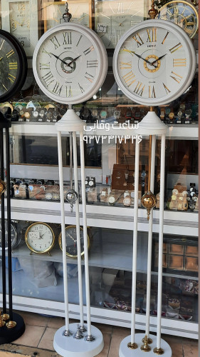 ساعت ایستاده پاندولدار سفید