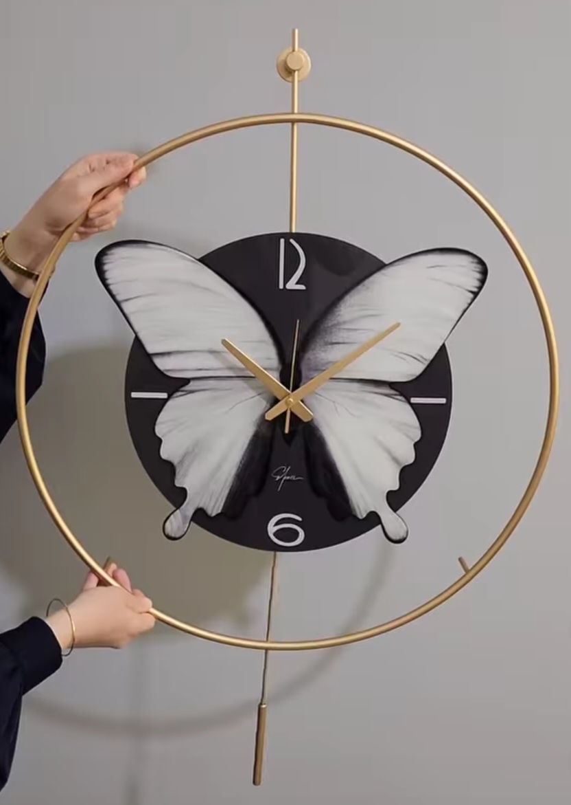 ساعت دیواری پروانه
