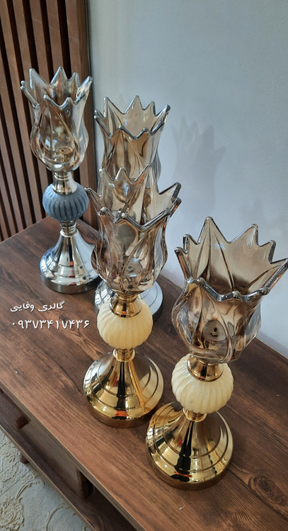 شمعدان نقره ای لاله دار